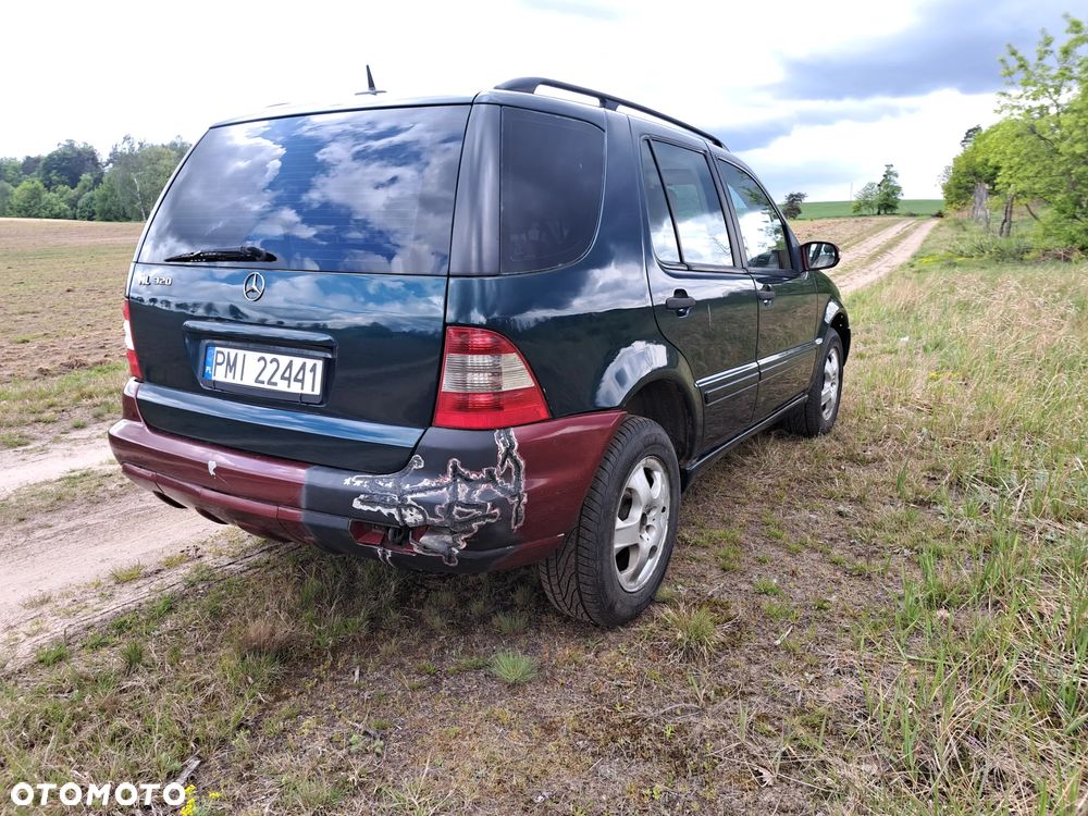 Mercedes-Benz ML - 13