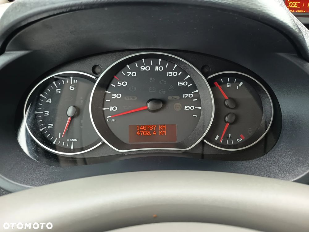 Renault Kangoo 1.6 16V 105 Happy Family - 17