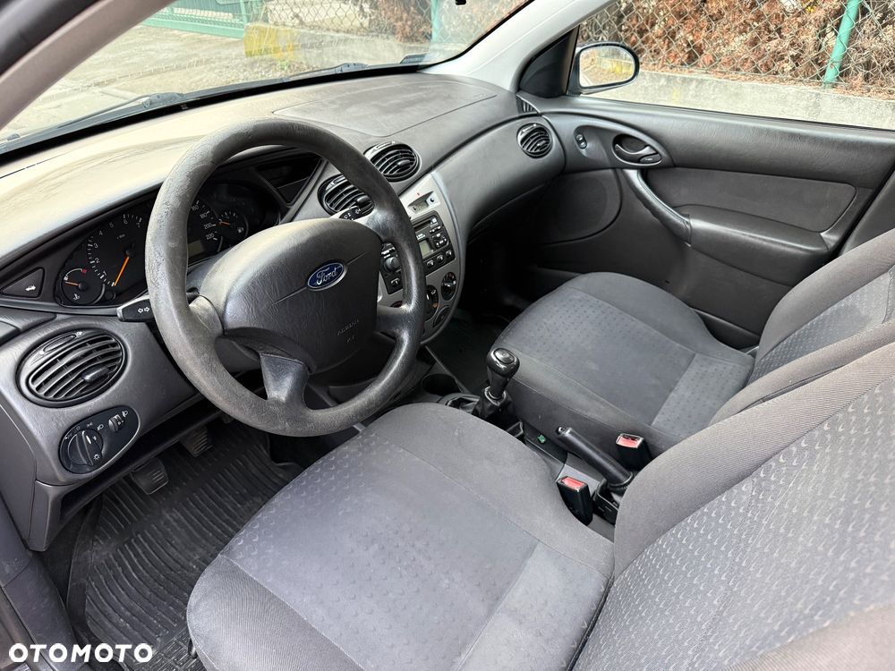 Ford Focus - 7