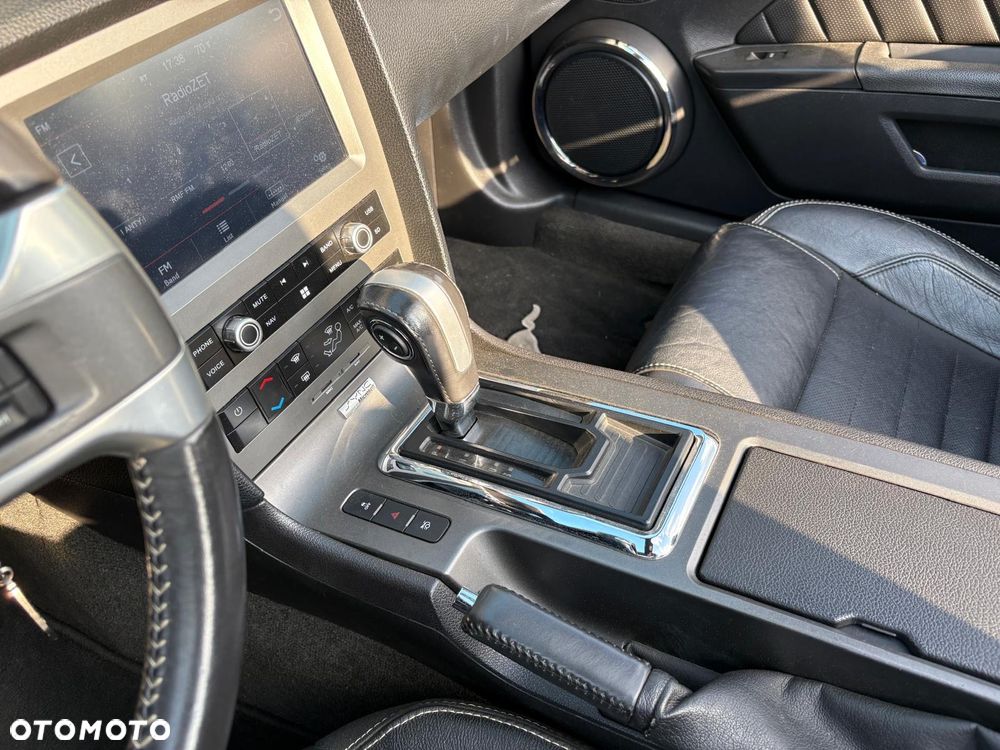 Ford Mustang 3.7 V6 Premium - 16