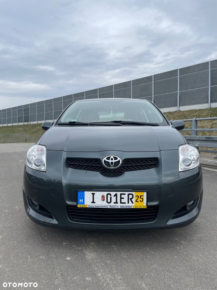 Toyota Auris - 3
