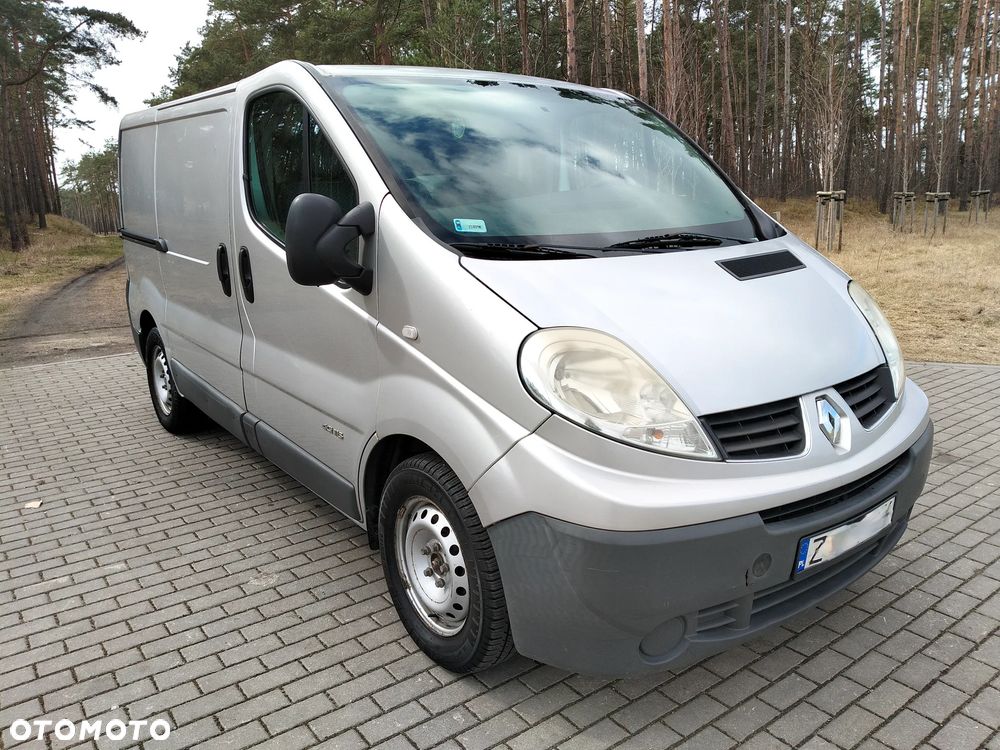 Renault Trafic - 1