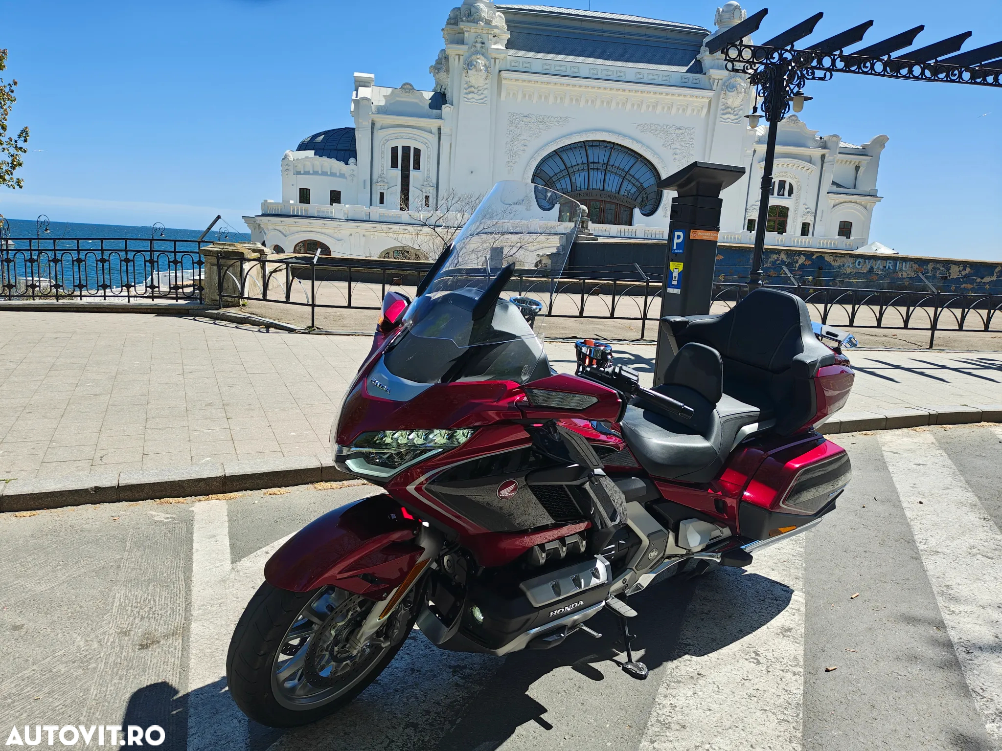 Honda GL 1800 Gold Wing - 11
