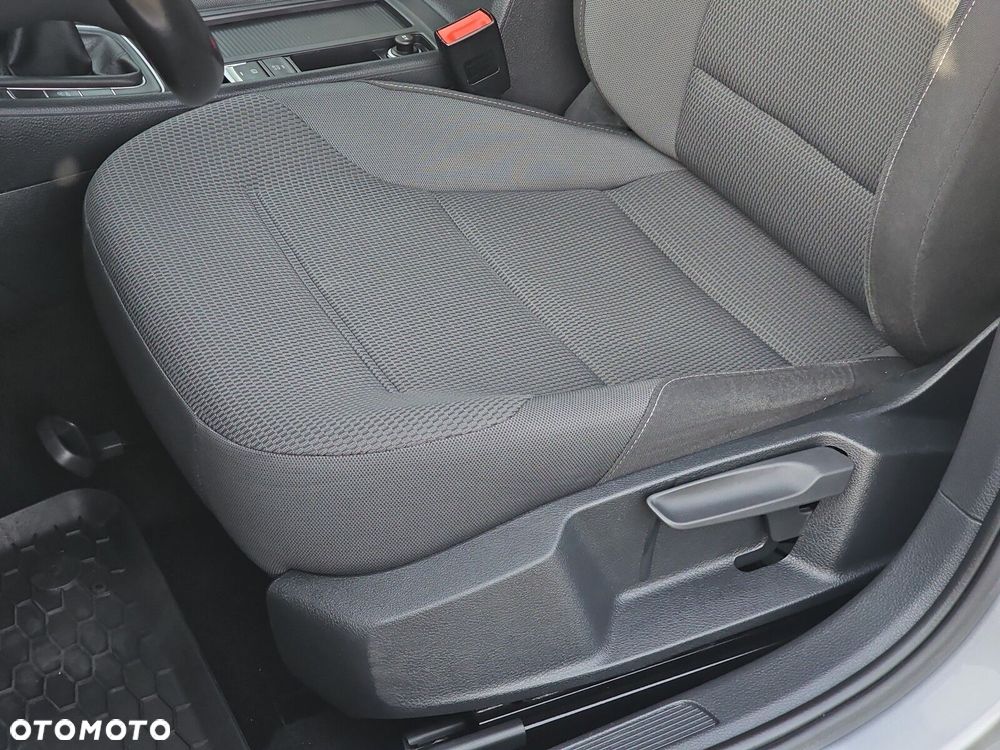 Volkswagen Golf VII 2.0 TDI BMT Comfortline - 11