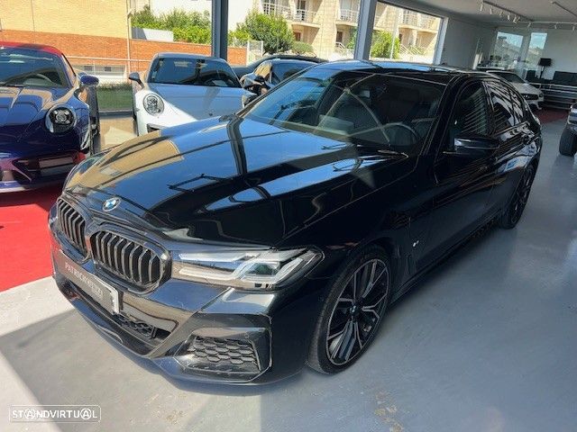 BMW 530 e Pack Desportivo M - 1