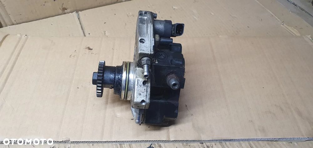 Pompa wtryskowa paliwa Mercedes R-Klasa W251 3.0 CDI A6420700501 - 5
