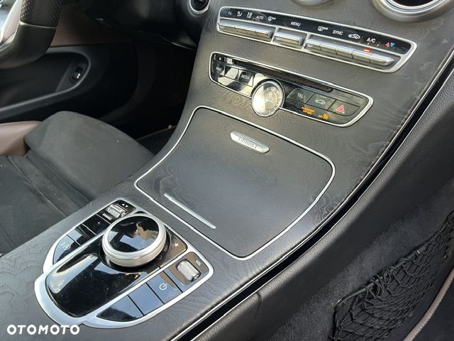 Mercedes-Benz Klasa C 250 7G-TRONIC - 8
