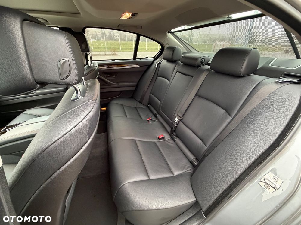 BMW Seria 5 - 26
