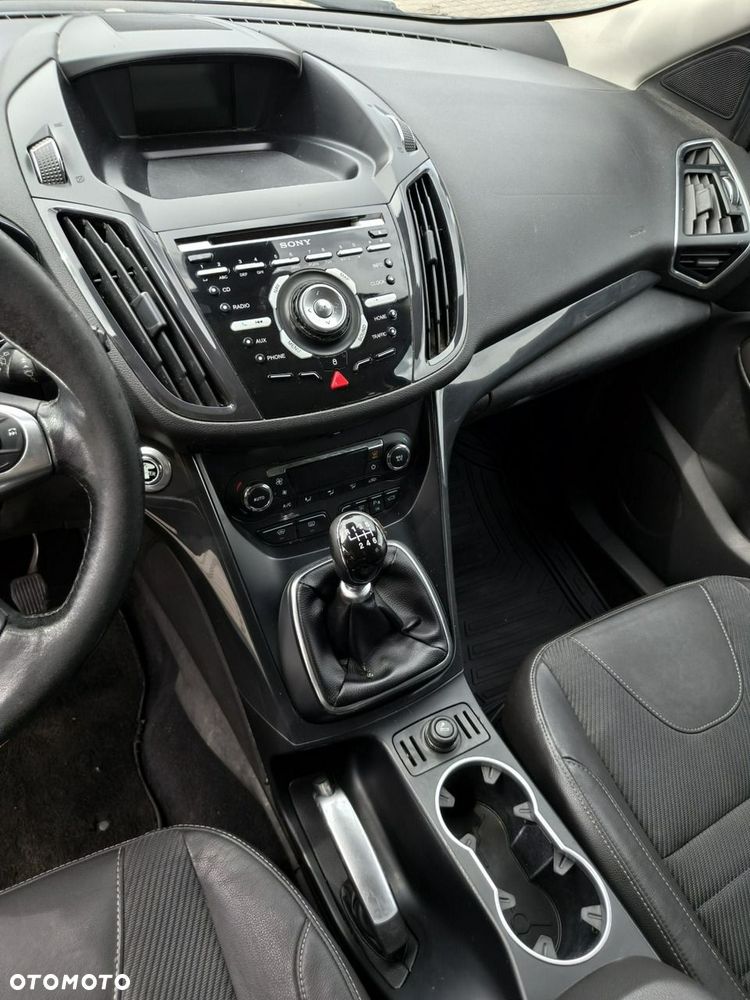 Ford Kuga - 14