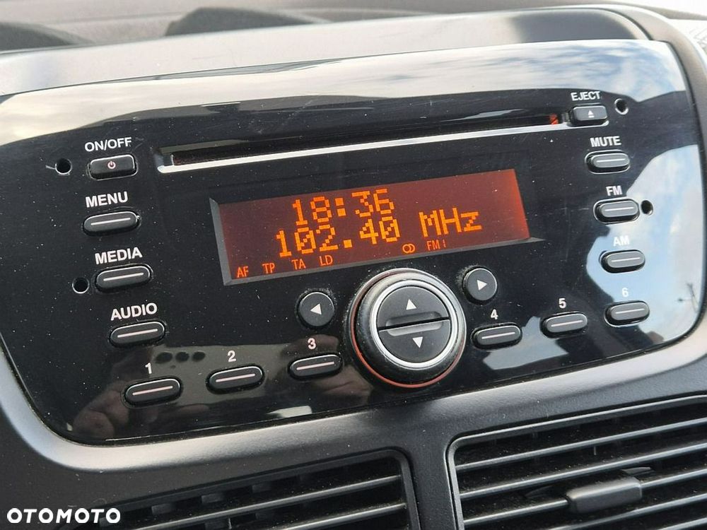 Fiat Doblo SX - 21