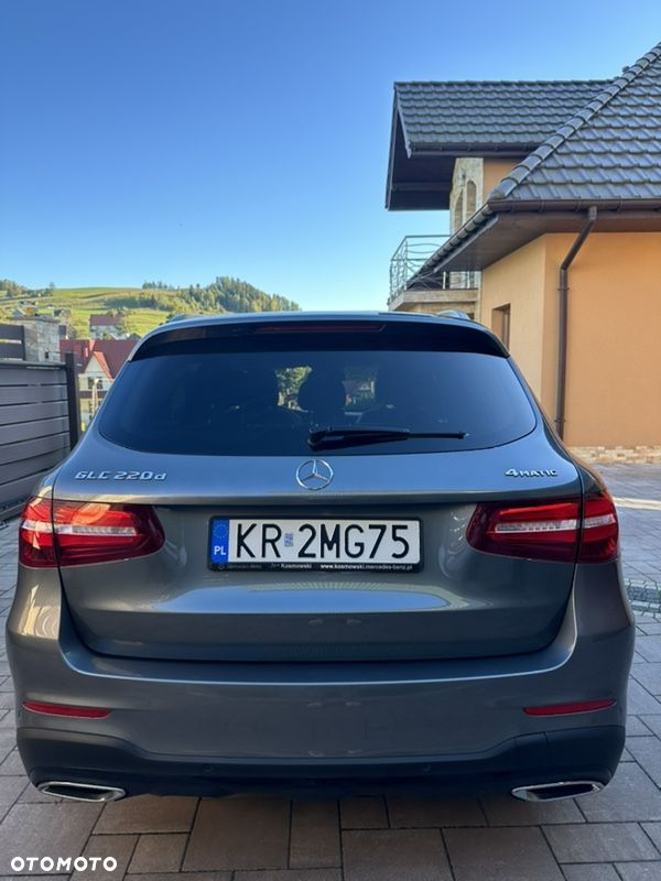 Mercedes-Benz GLC 220 d 4-Matic - 4