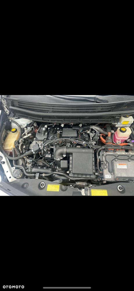 Toyota Prius+ 1.8 HSD Prestige - 9