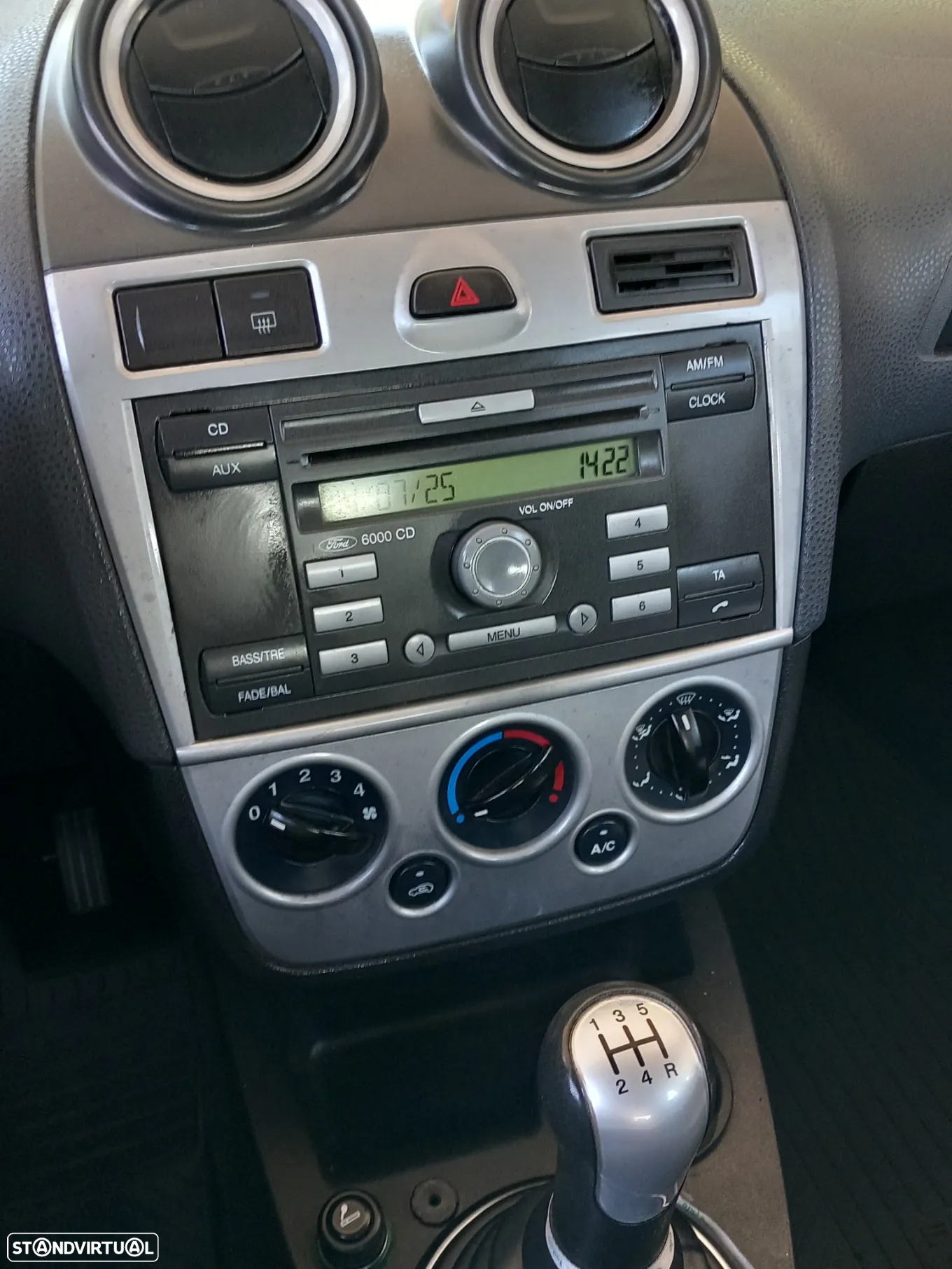 Ford Fiesta - 7