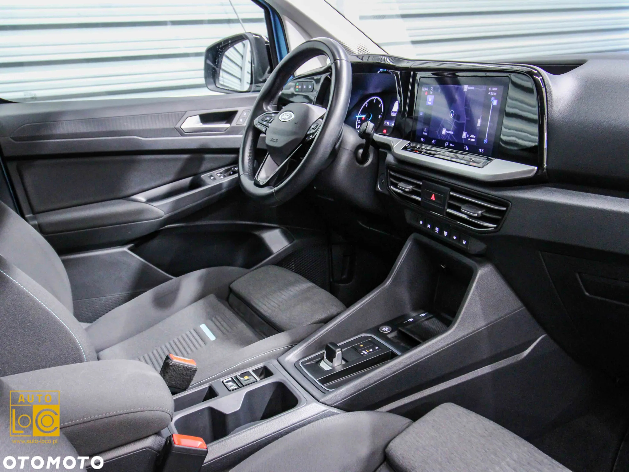Ford Tourneo Connect Grand - 19