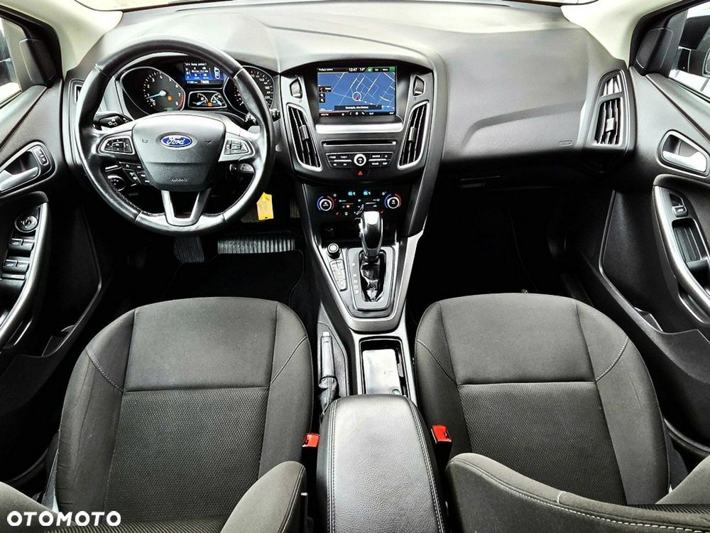 Ford Focus - 11