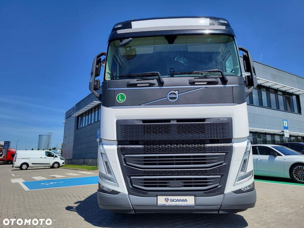 Volvo FH 4X2 460 Globetrotter XL - 3