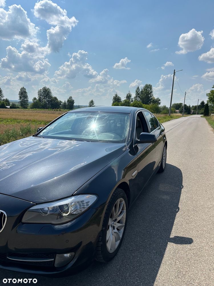 BMW Seria 5 520d - 10