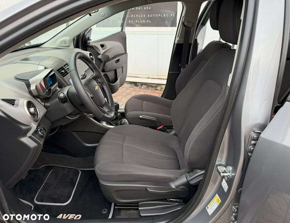 Chevrolet Aveo 1.2 LT - 17