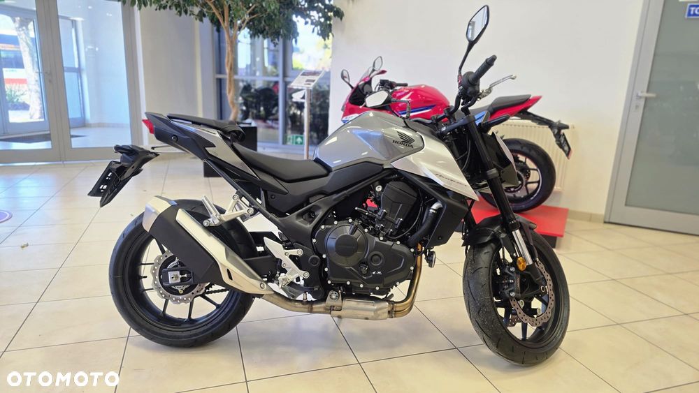 Honda CB - 4
