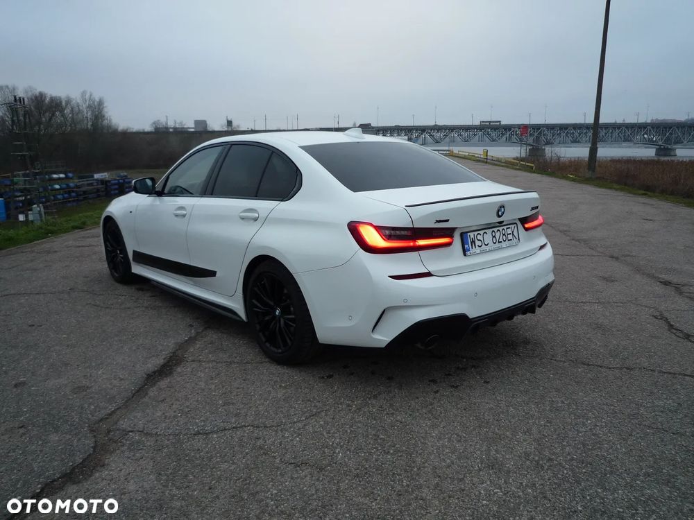 BMW Seria 3 330i xDrive M Sport sport - 7