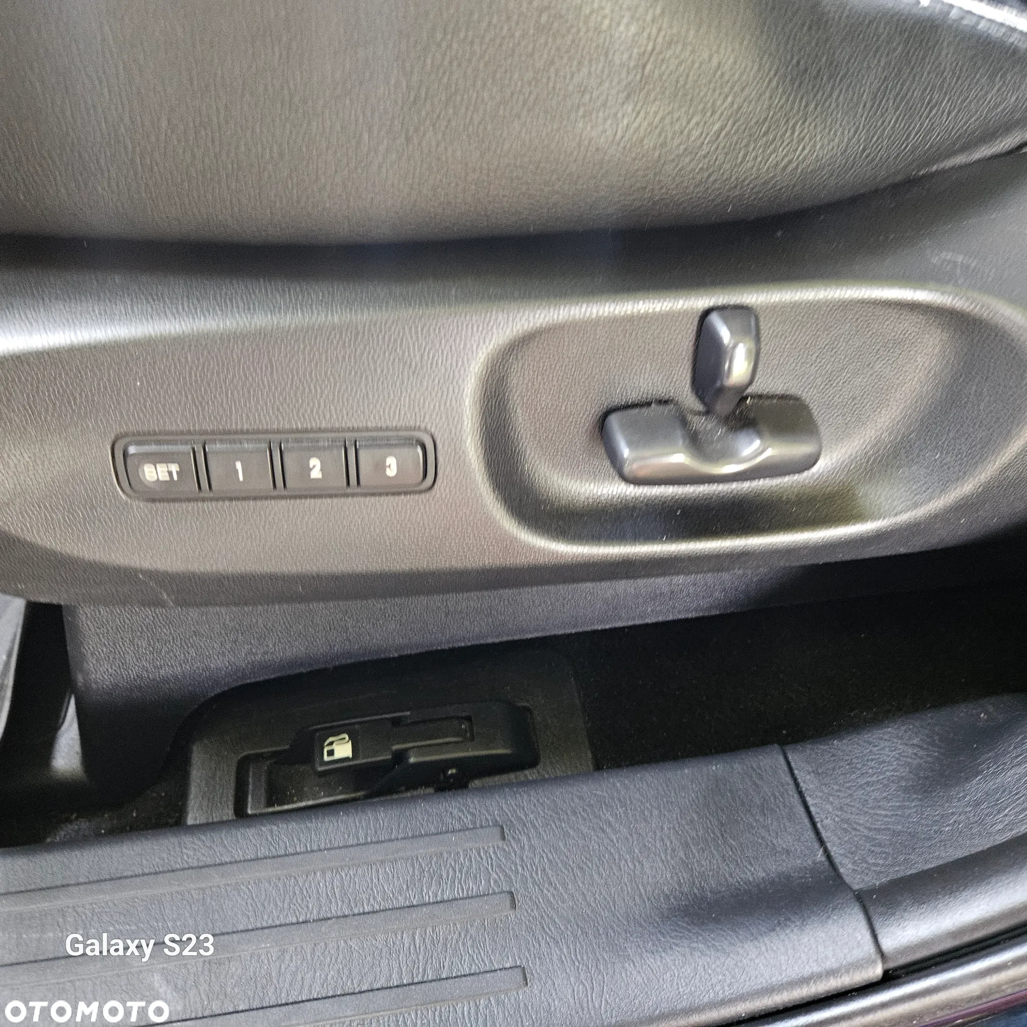 Mazda CX-9 3.7 V6 - 16