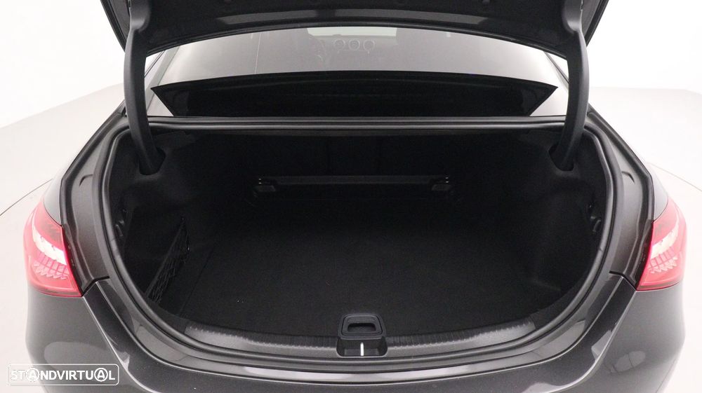 Mercedes-Benz C 220 d Avantgarde - 30
