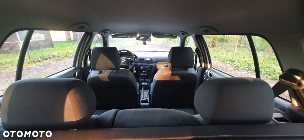 Skoda Octavia 1.9 TDI Tour - 14