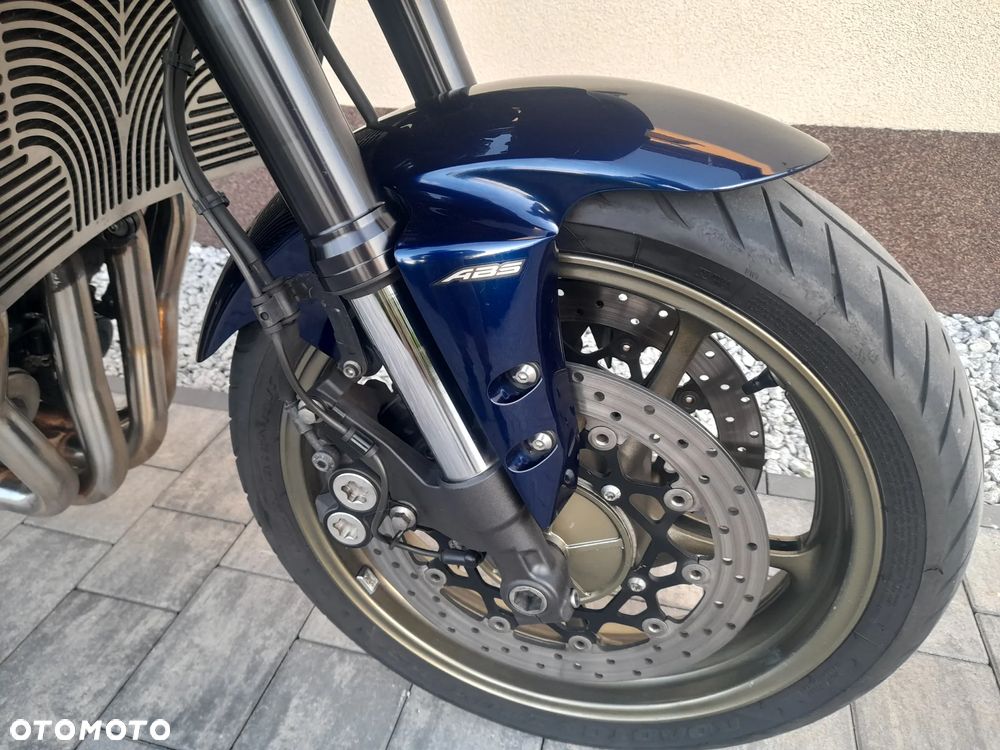 Yamaha FZ - 7