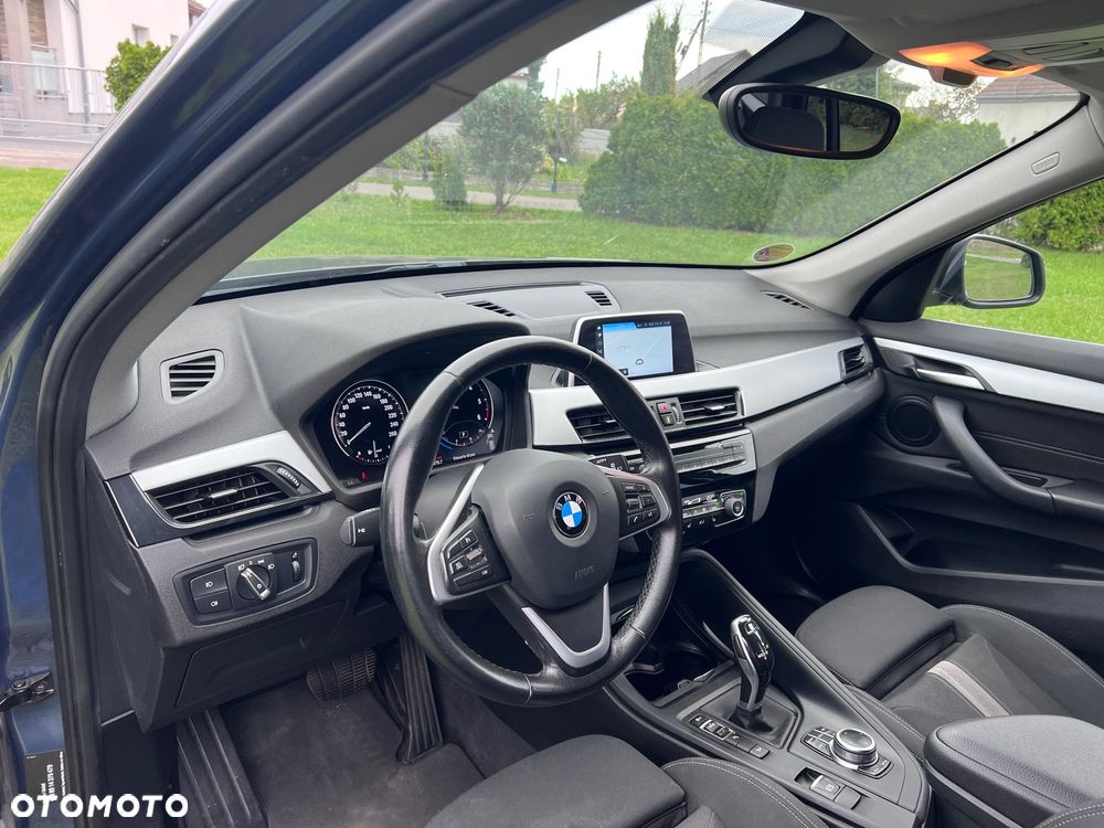 BMW X1 xDrive20d Advantage - 16