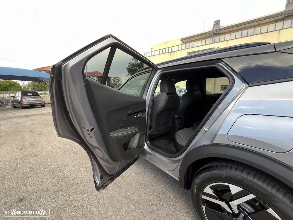 Peugeot e-2008 50 kWh GT - 48