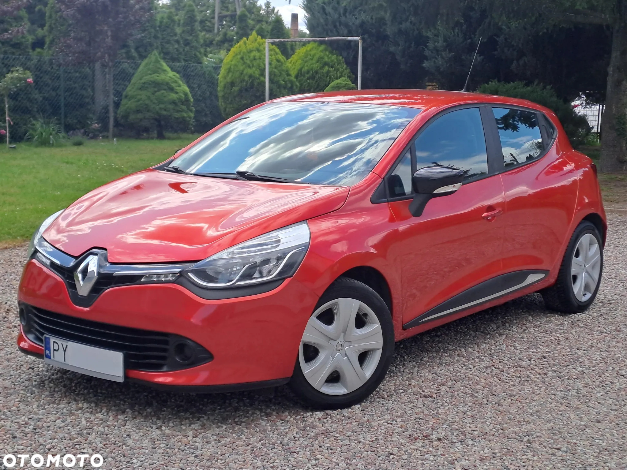 Renault Clio - 18
