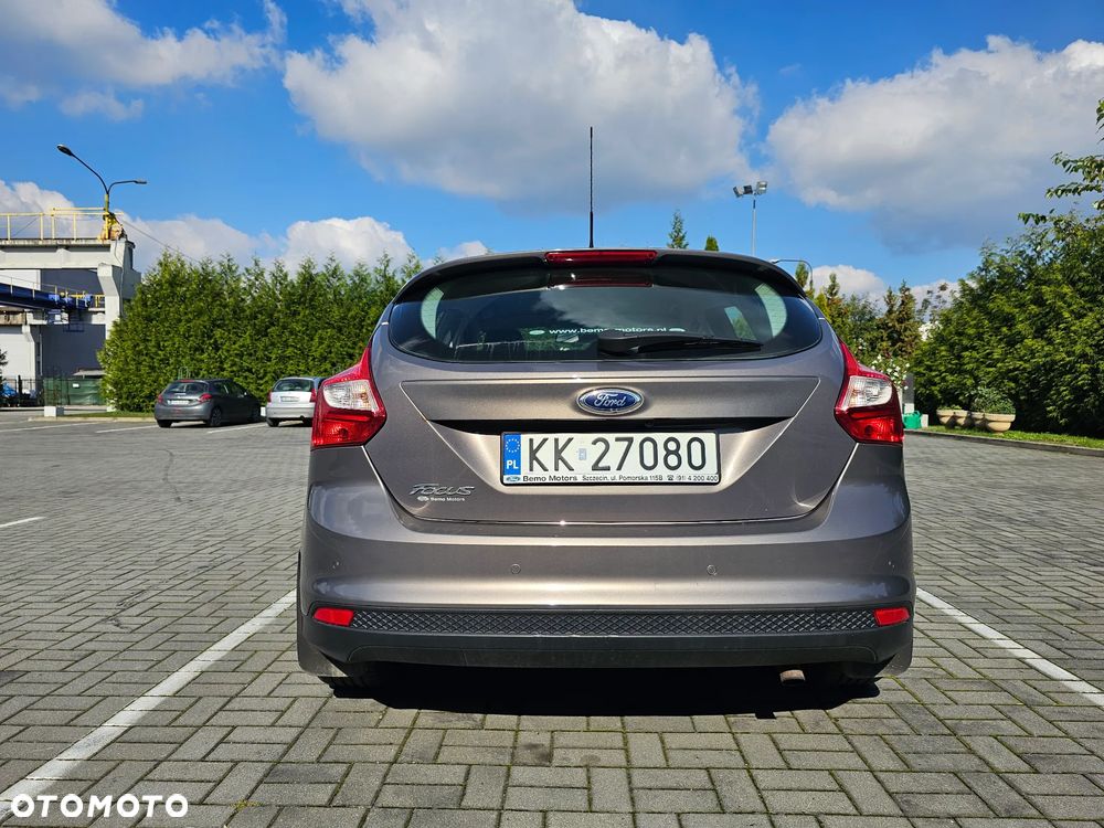 Ford Focus 1.6 Trend - 4