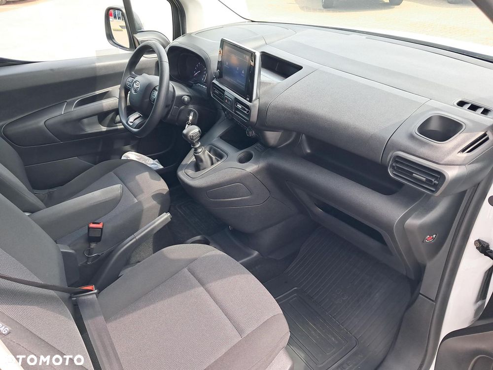 Toyota PROACE CITY - 10