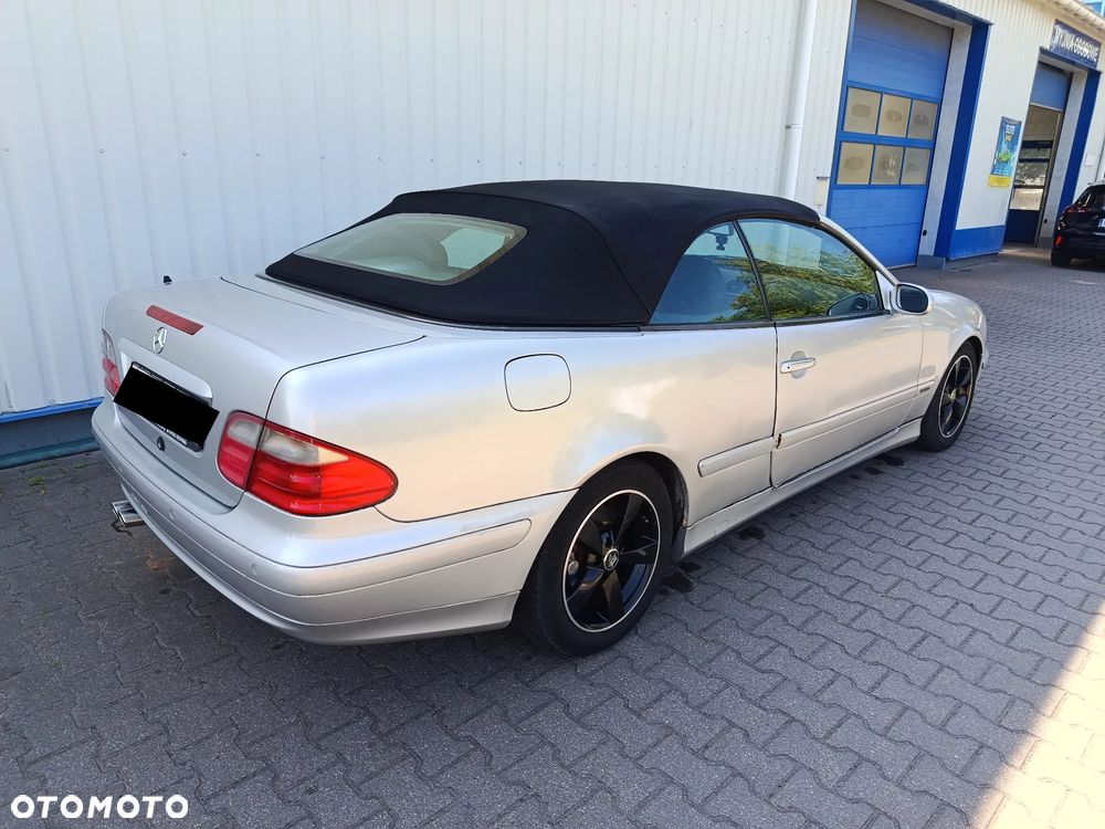 Mercedes-Benz CLK 320 Elegance - 14