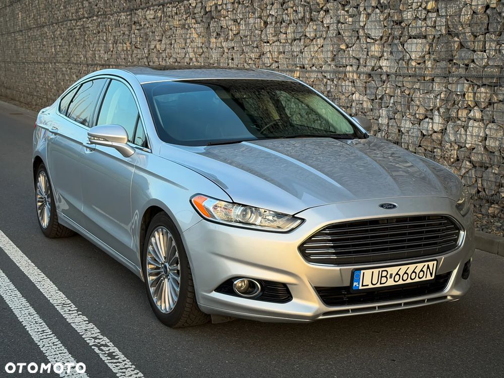 Ford Fusion - 2
