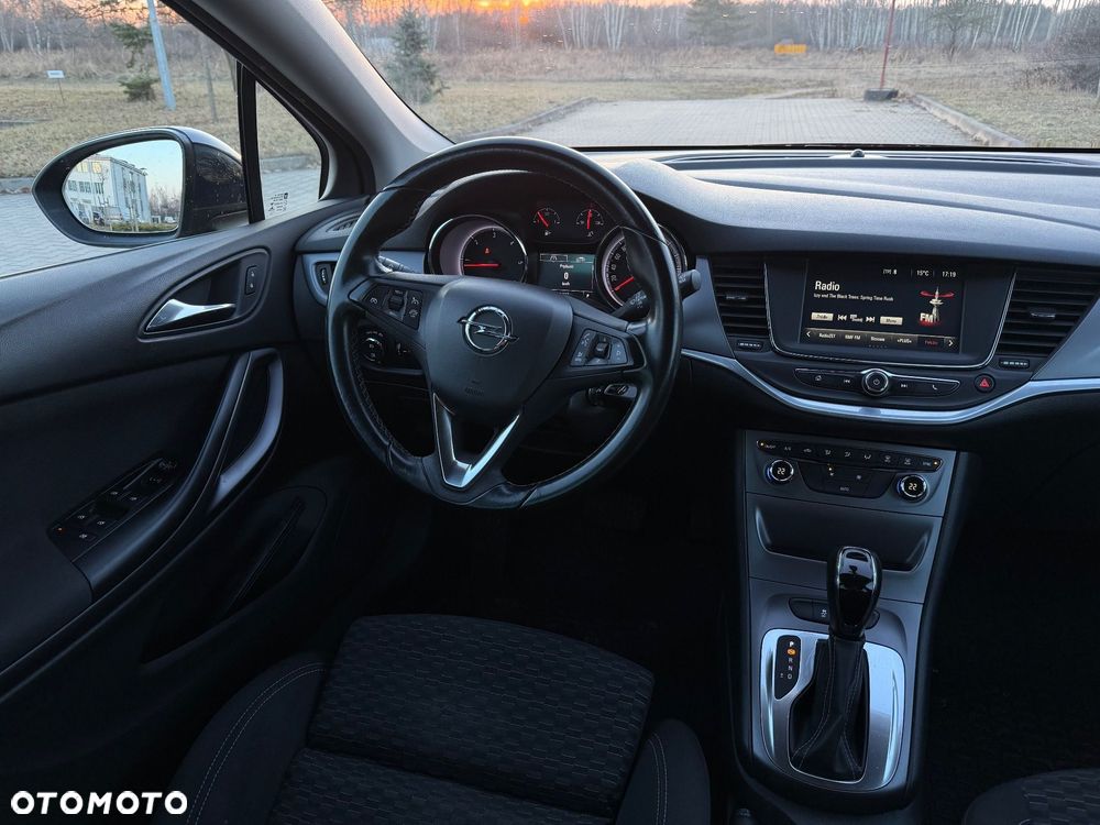 Opel Astra 1.6 CDTI Elite - 9