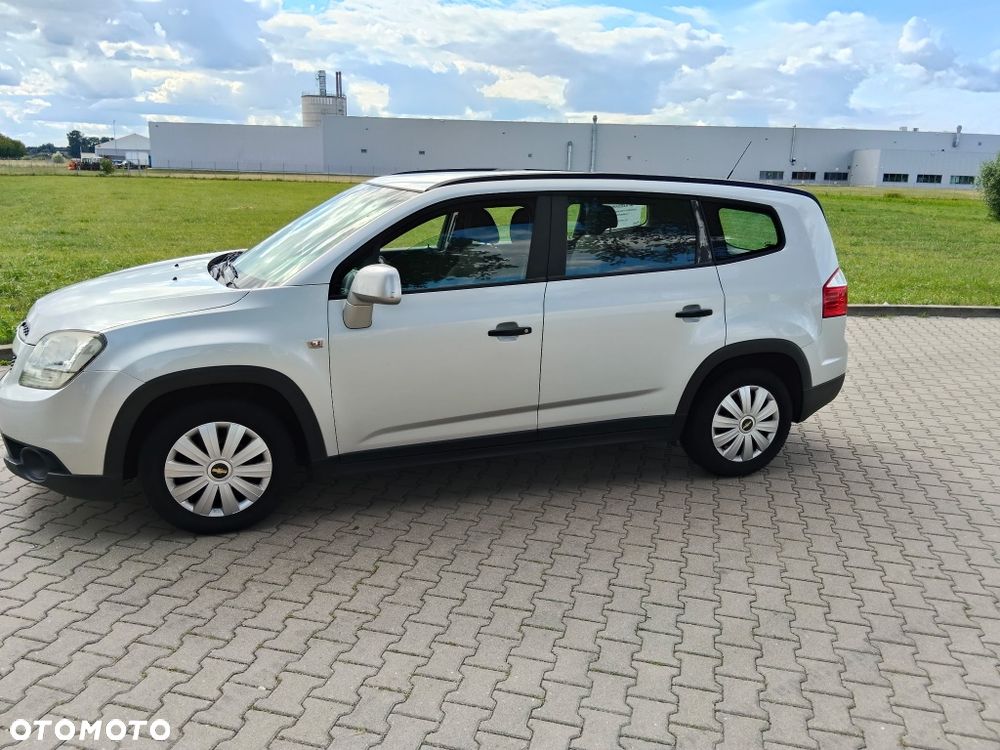 Chevrolet Orlando - 2