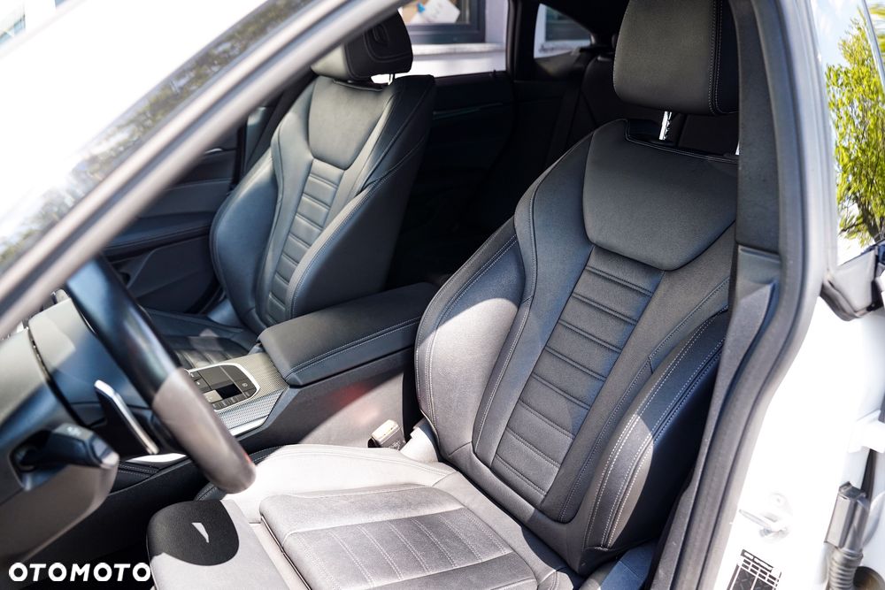 BMW Seria 4 420d M Sport - 9