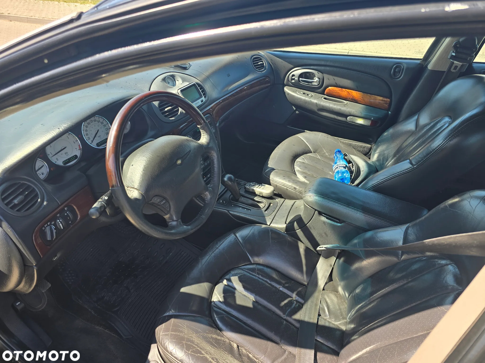 Chrysler 300M 2.7 - 5