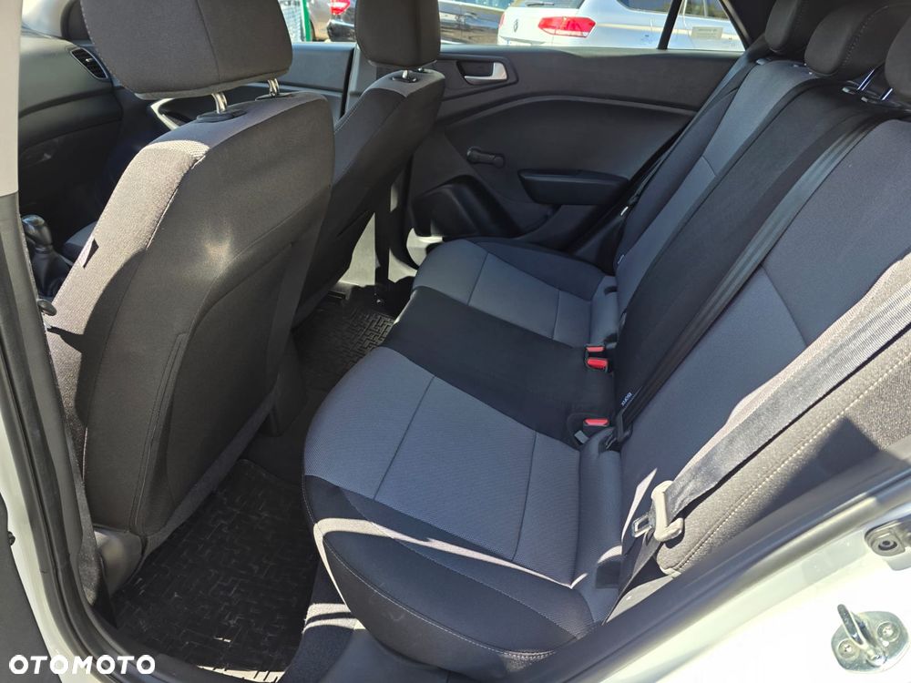 Hyundai i20 1.2 Classic - 23