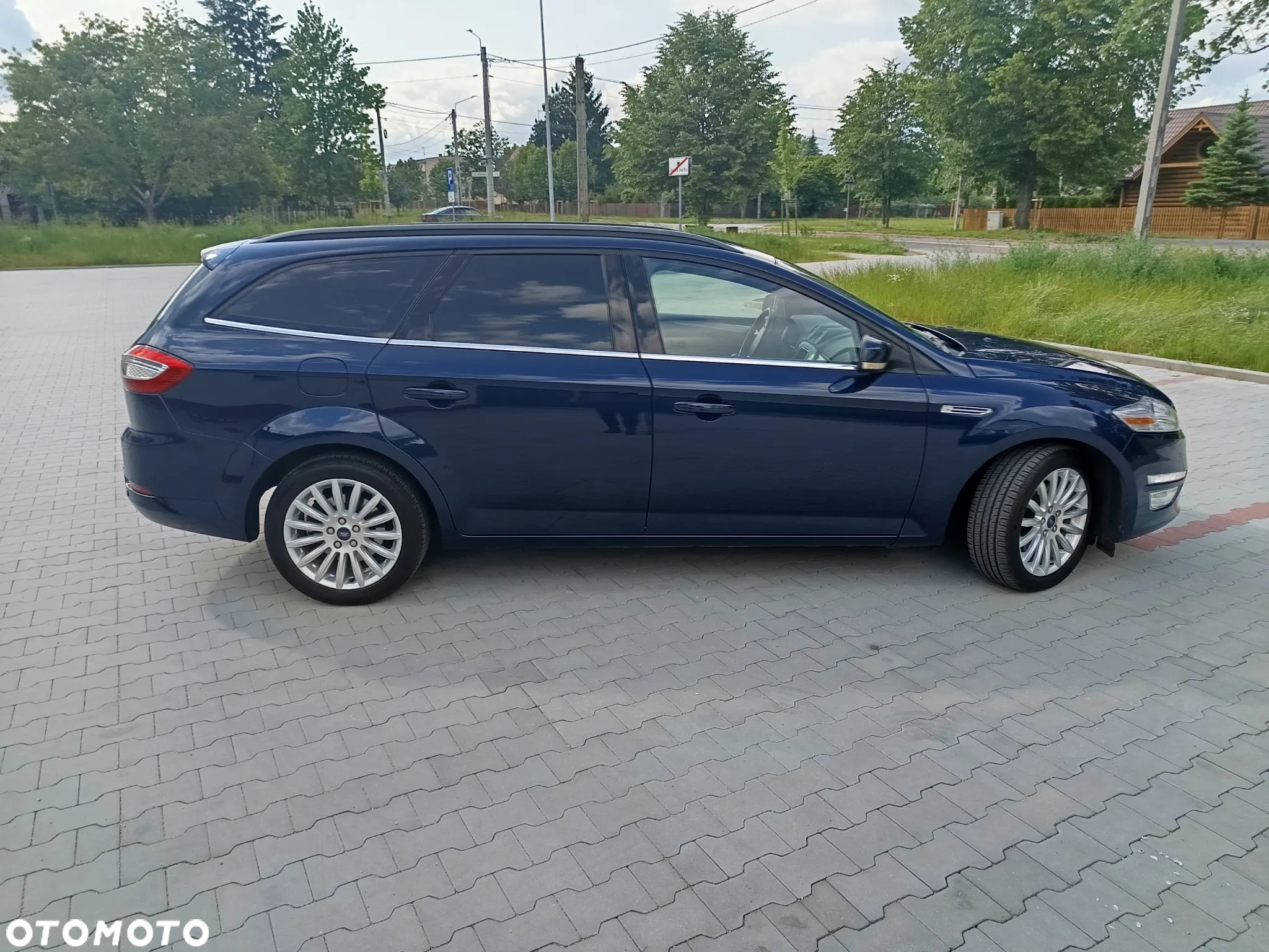 Ford Mondeo - 37