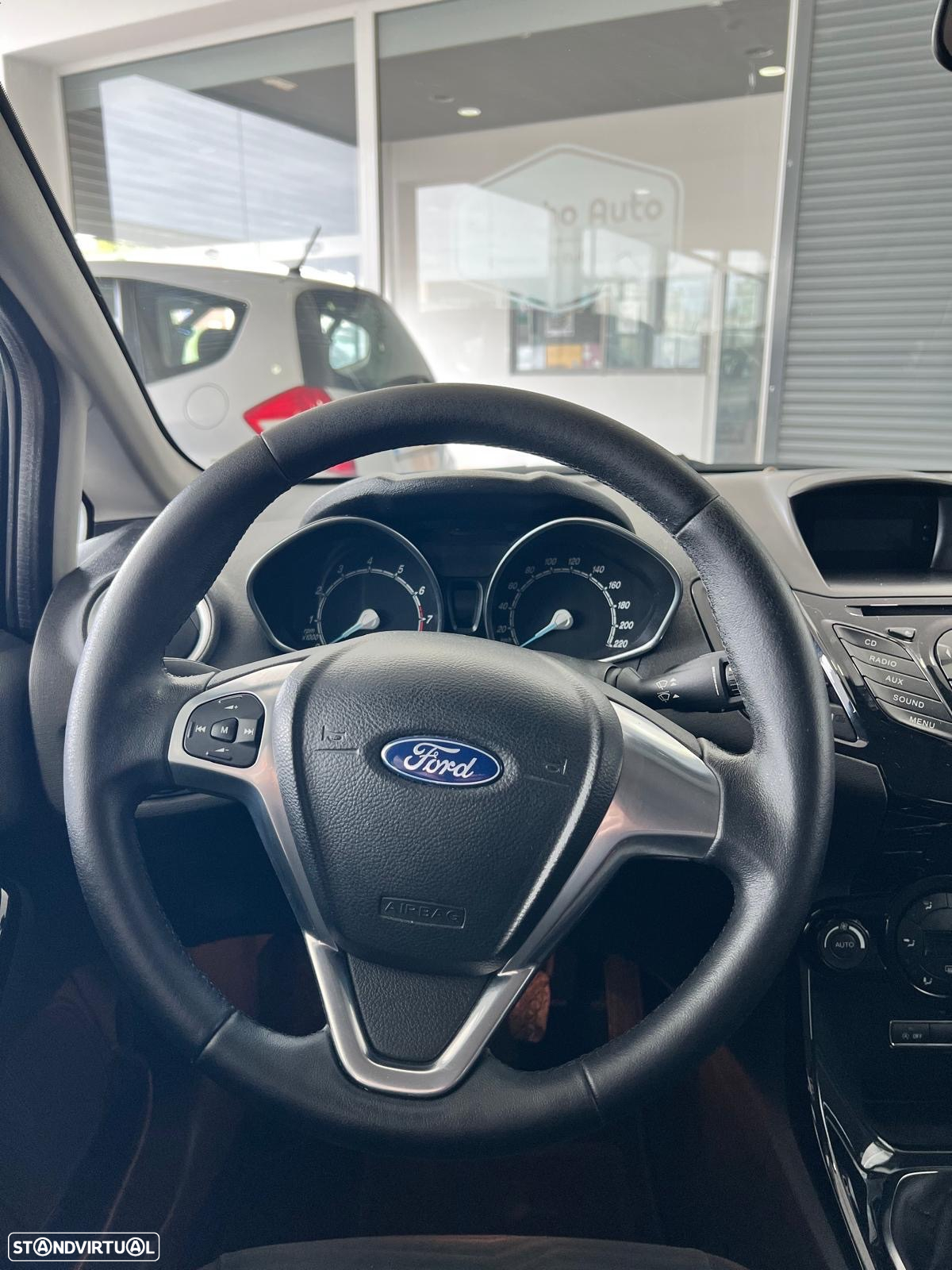 Ford Fiesta 1.0 Ti-VCT Titanium - 12