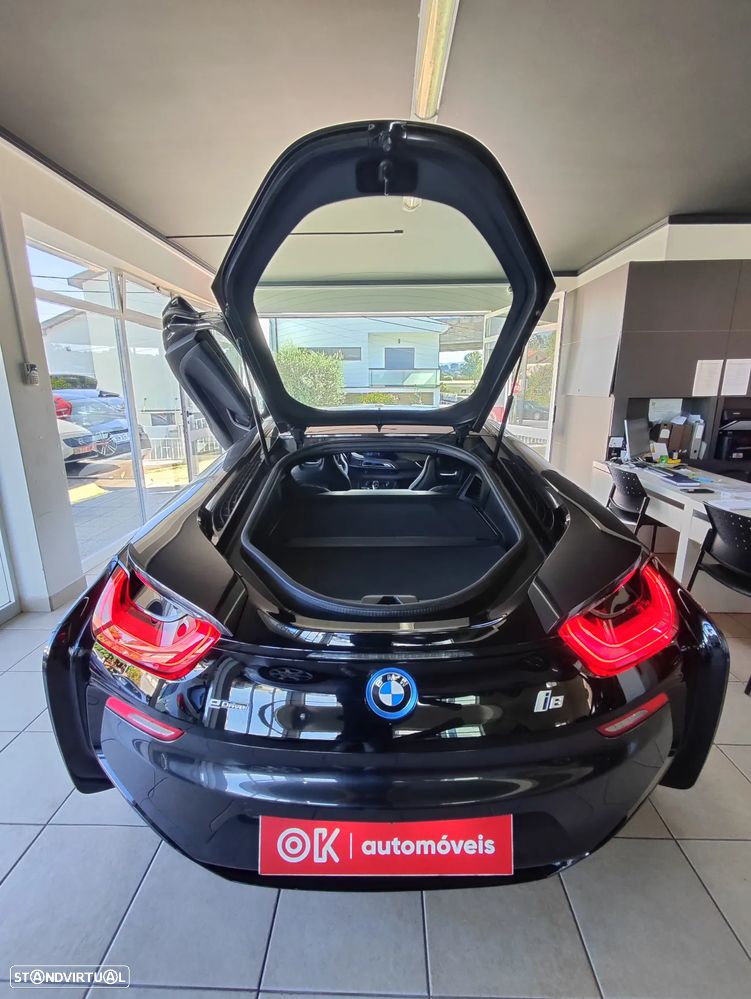 BMW i8 Standard - 16