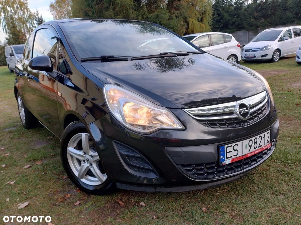 Opel Corsa 1.2 16V Color Edition - 4