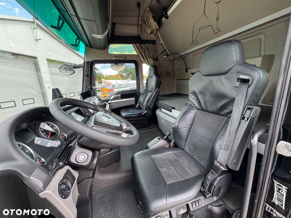 MAN TGX - 23