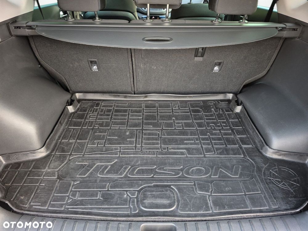 Hyundai Tucson 1.6 GDI BlueDrive Style 2WD - 27