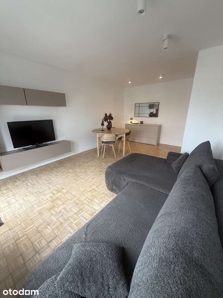 Mieszkanie 40m² z balkonem i windą na Targówku
