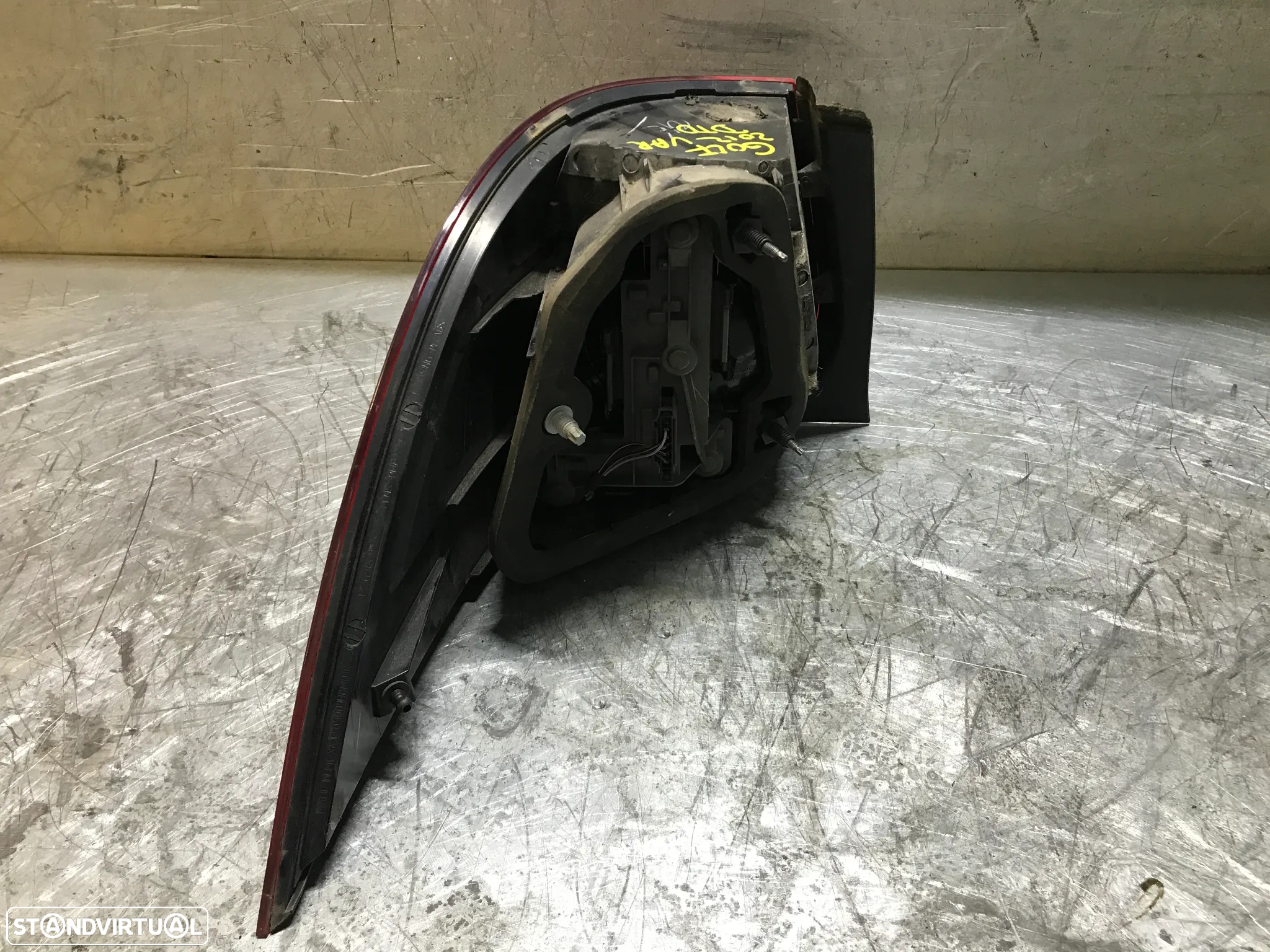 FAROLIM STOP VOLKSWAGEN GOLF VI VARIANT SW - ESQUERDO / DIREITO - 3