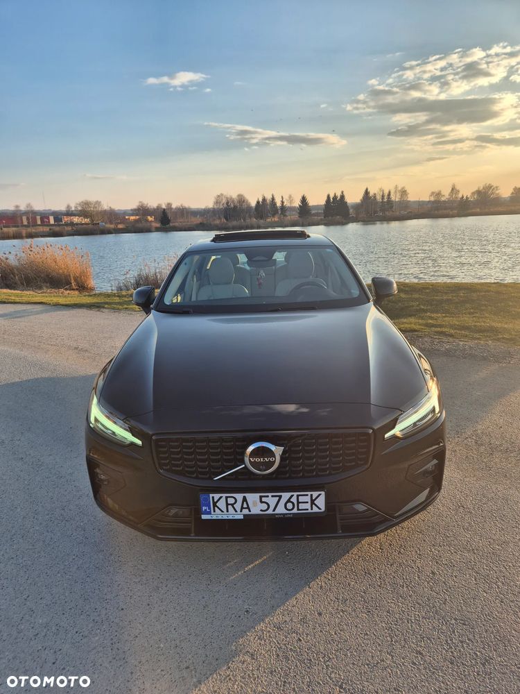 Volvo S60 B5 B AWD Plus Dark - 15