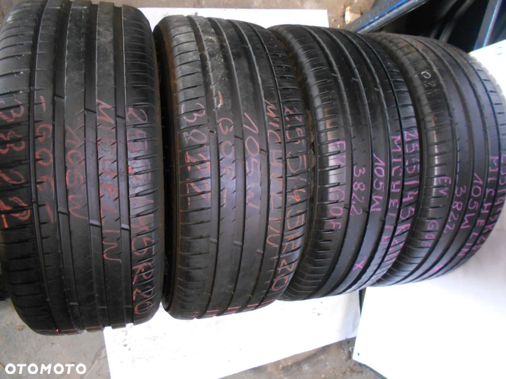 OPONY 255/45R20 MICHELIN PILOT SPORT EV GOE DOT 3822 6.6MM - 1